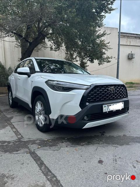 Toyota Corolla Cross, 2.0 L, 1.31 kWh, 2024 il, 13 600 km