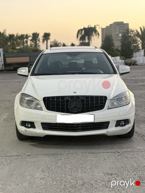 Mercedes C 300, 3.0 L, 2008 il, 318 000 km