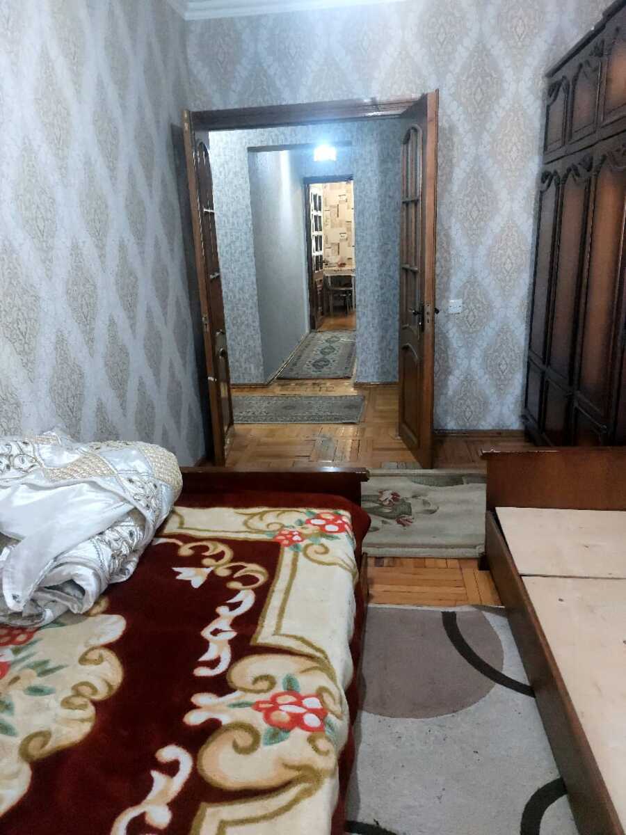 Satılır 4 otaqlı köhnə tikili 85 m² — Mənzil, Bakı (5)