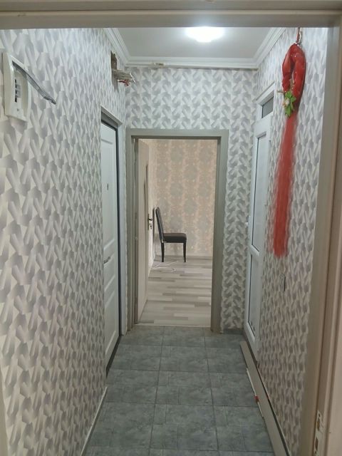 İcarəyə verilir 2 otaqlı köhnə tikili 55 m² — Bakı