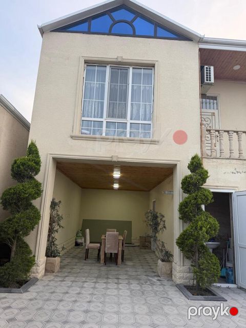Satılır 6 otaqlı həyət evi/bağ evi 247 m²