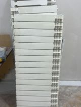 Ağ rəngli su radiatoru (seksiyalı) - Material: metaldan (seksiyalı — Товары