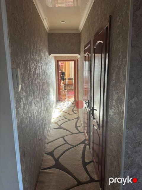 İcarəyə verilir 3 otaqlı köhnə tikili 65 m²