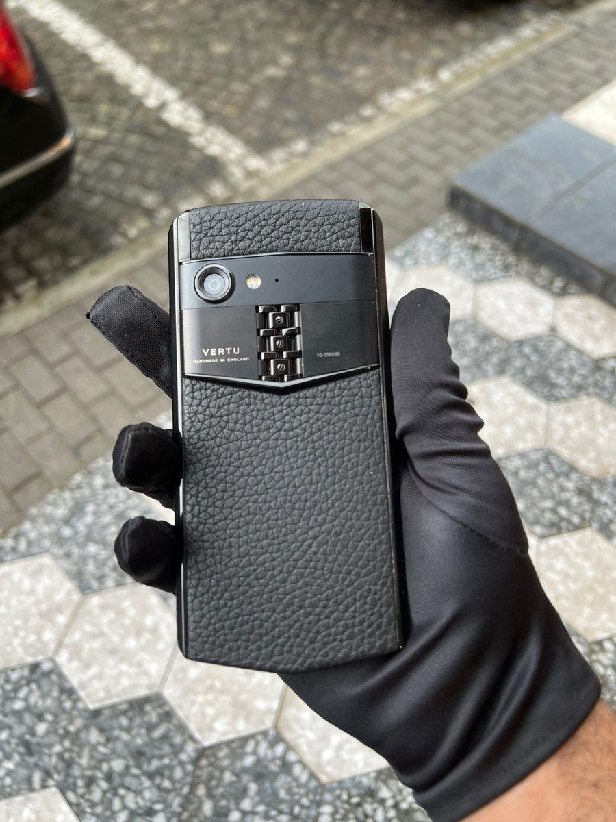 Vertu Aster P Duos Pure Black — Smartfonlar, Bakı