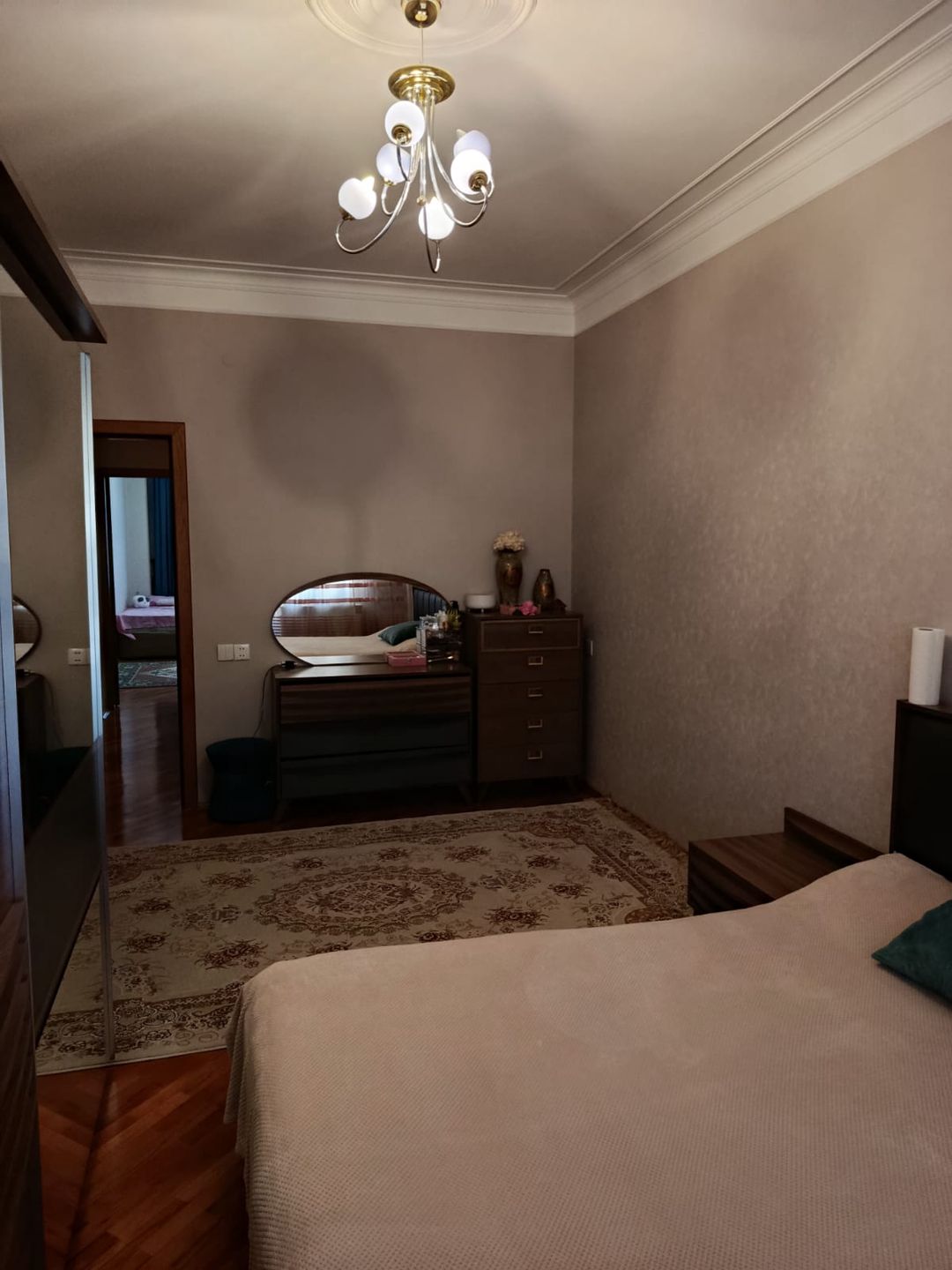 Satış: 3 otaqlı Yeni tikili, 135 m², Yasamal rayonu — Mənzil, Bakı (10)