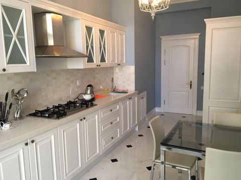 İcarəyə verilir 3 otaqlı yeni tikili 170 m² — Bakı