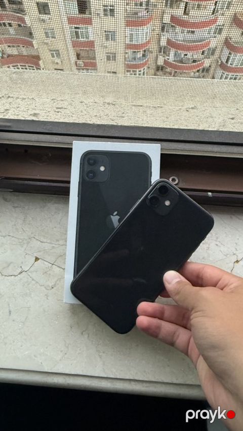 IPhone 11, Qara — Bakı