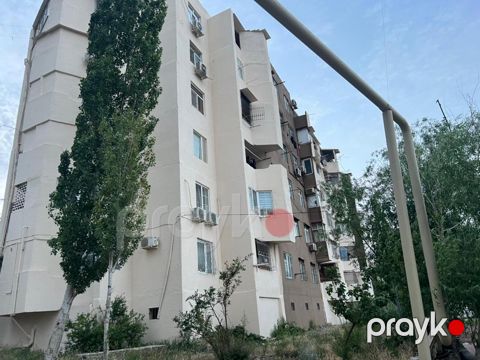 Satılır 2 otaqlı köhnə tikili 49 m²