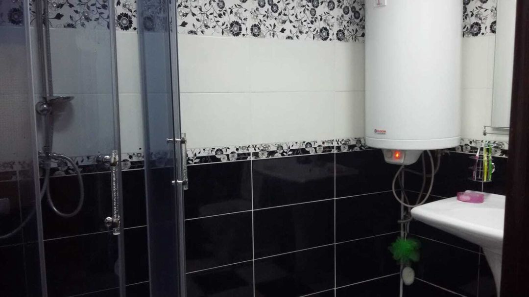 Satılır 5 otaqlı köhnə tikili 115 m² — Mənzil, Bakı (7)