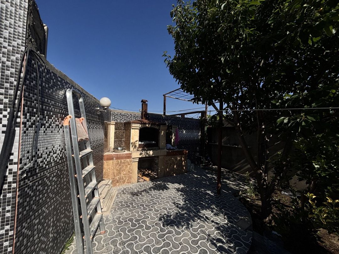 Satılır 4 otaqlı həyət evi/bağ evi 120 m² — Ev, villa, Bakı (5)