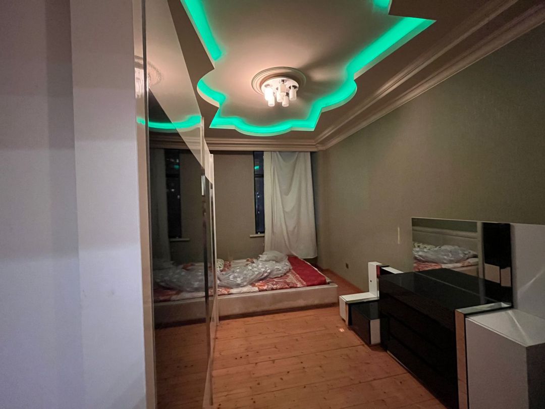İcarəyə verilir 3 otaqlı yeni tikili 130 m² — Mənzil, Bakı (6)
