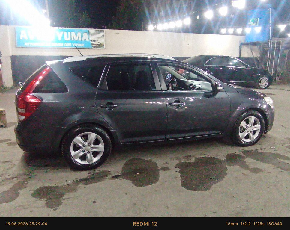 Kia Ceed SW, 1.6 L, 2011 il, 315 000 km — Avtomobillər, Bakı (7)
