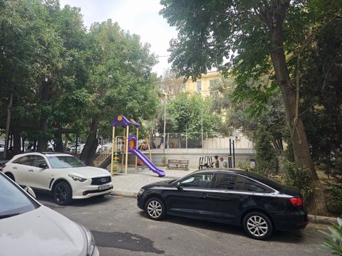 3-otaqlı mənzil, S. Vurğun küç., 100 m² — Bakı