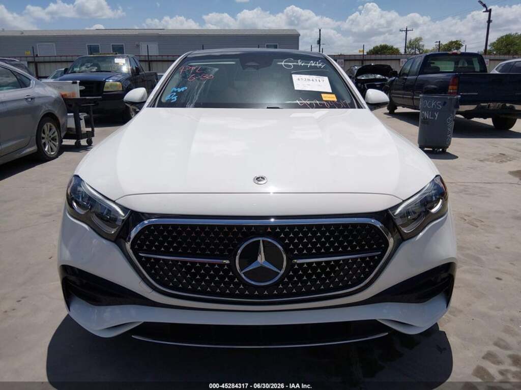 Mercedes E 350, 2.0 L, 2026 il, yeni — Avtomobillər (5)