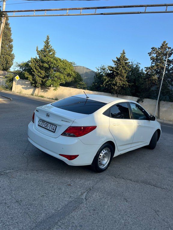 Hyundai Accent, 1.6 L, 2014 il, 199 509 km — Avtomobillər, Bakı (4)