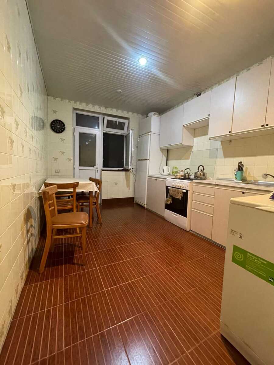Satılır 4 otaqlı köhnə tikili 103 m² — Mənzil, Bakı (5)