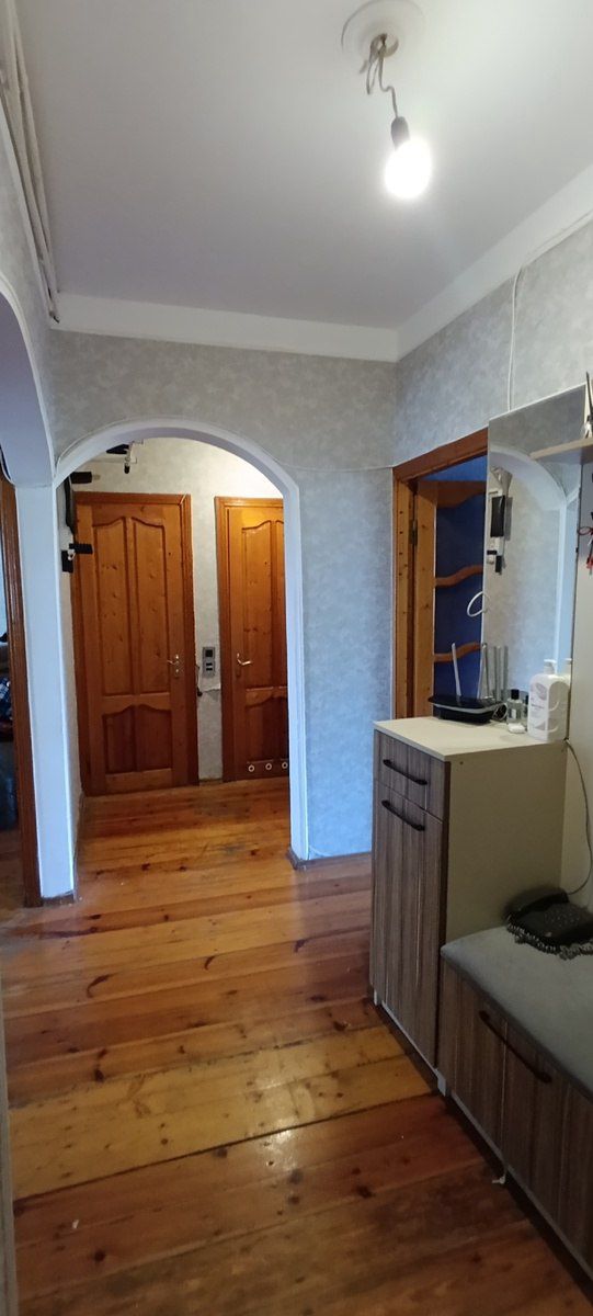 İcarəyə verilir 3 otaqlı köhnə tikili 70 m² — Mənzil, Bakı (11)