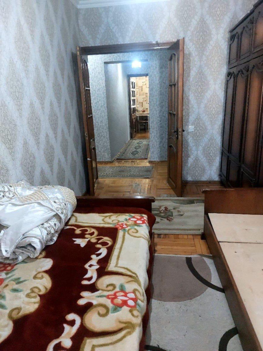 Satılır 4 otaqlı köhnə tikili 100 m² — Mənzil, Bakı (6)