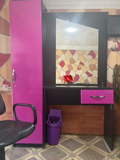 Termo satilir 90 azn Unvan Binə qes.6721(GülüX)¹Gözəllik salonu üçün — Digah