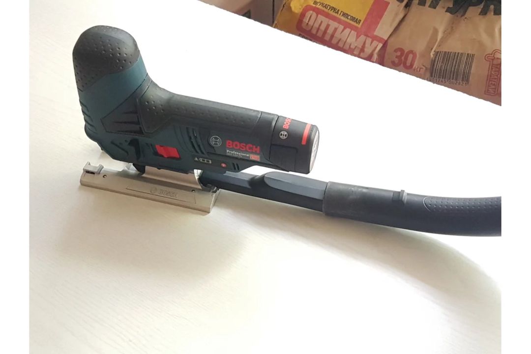 Batareyalı lobzik "Bosch GST 12-70" — Təmir və inşaat, Qazax (2)