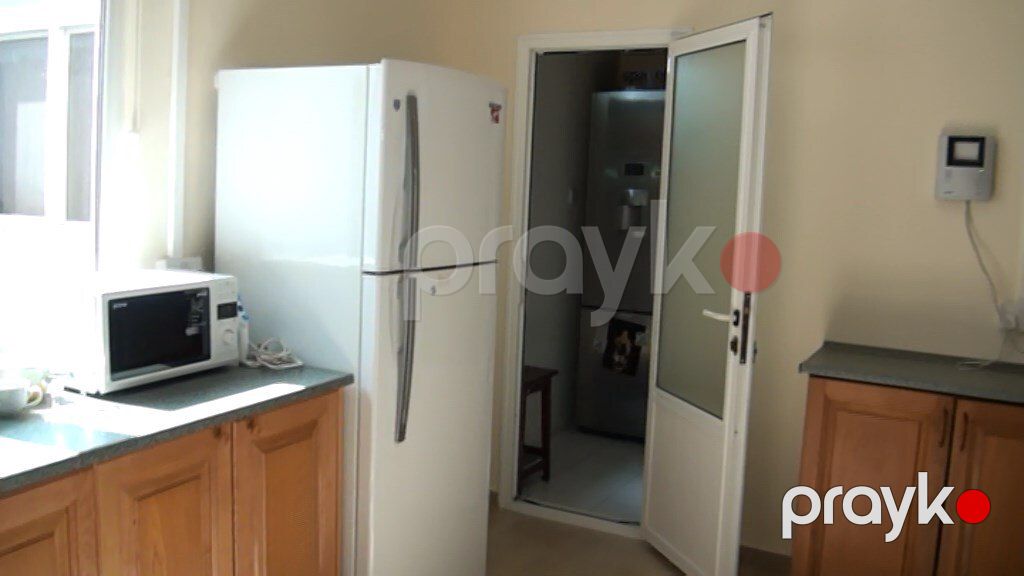 Satılır 6 otaqlı köhnə tikili 240 m² — Mənzil, Bakı (9)