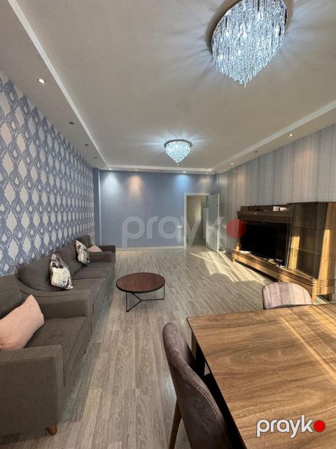 İcarəyə verilir 3 otaqlı yeni tikili 127 m²