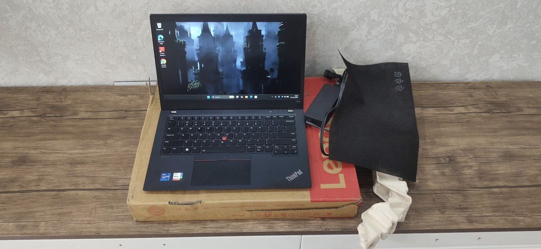 Lenovo Thinkpad T14s (32GB RAM) — Noutbuklar, Bakı (9)