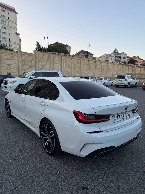 BMW 330e, 2.0 L, 11.5 kWh, 2021 il, 45 000 km — Avtomobillər, Bakı (4)