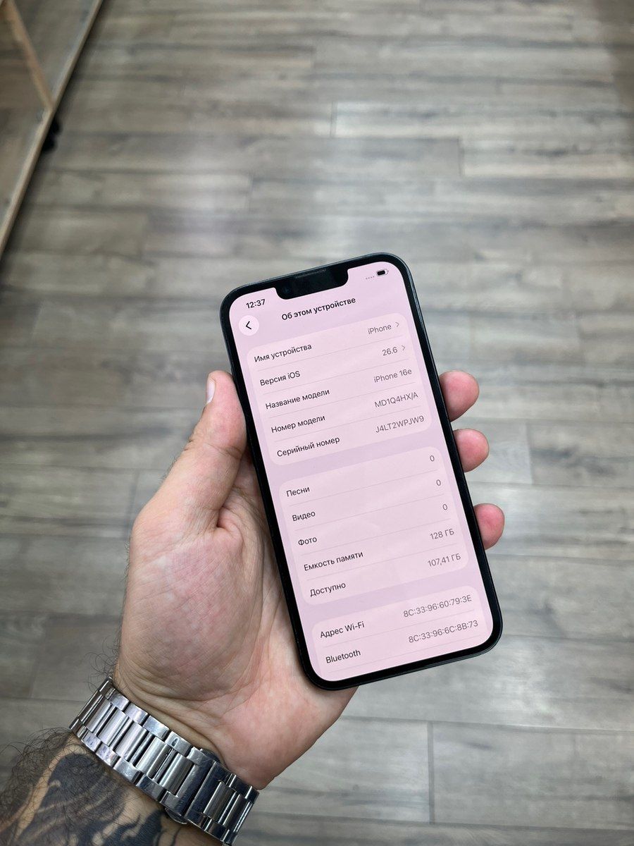 Apple iPhone 16e Black 128GB/8GB — Smartfonlar, Bakı (3)
