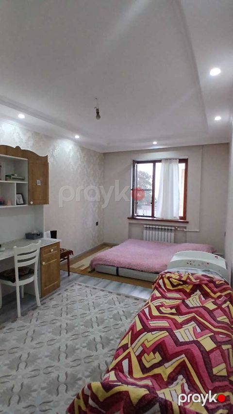 Satılır 3 otaqlı köhnə tikili 70 m²