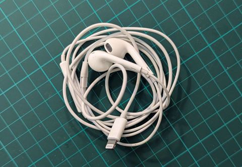 EarPods (Lightning Connector) Original Demek olar islenilmeyib — Bakı