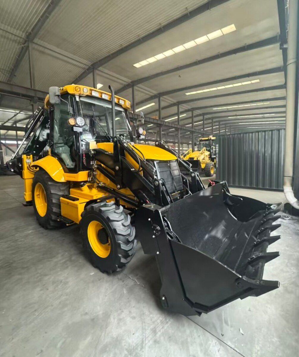 Ekskavator yükləyici Maxbull MBL388T, 2025 il — İnşaat texnikası, Bakı (8)