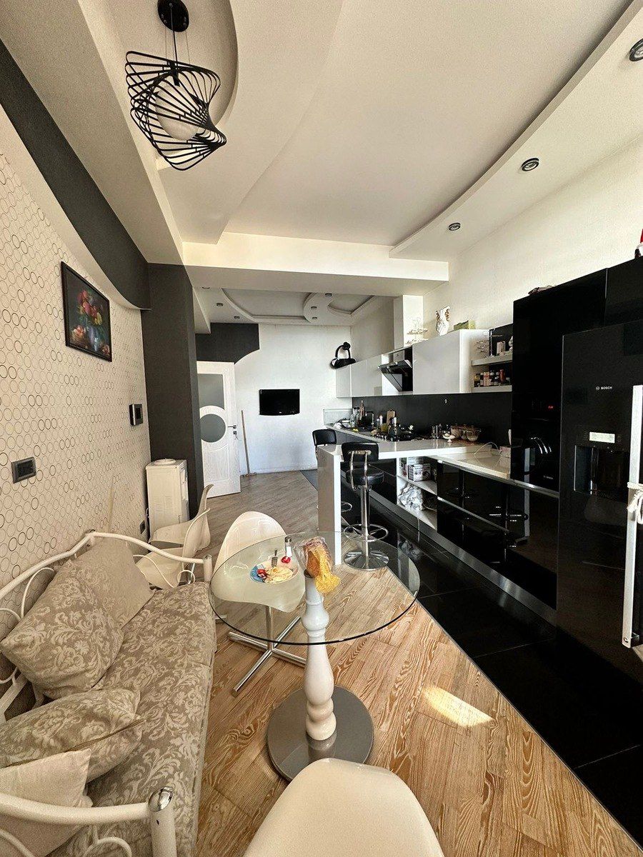 İcarəyə verilir 4 otaqlı yeni tikili 247 m² — Mənzil, Bakı (9)