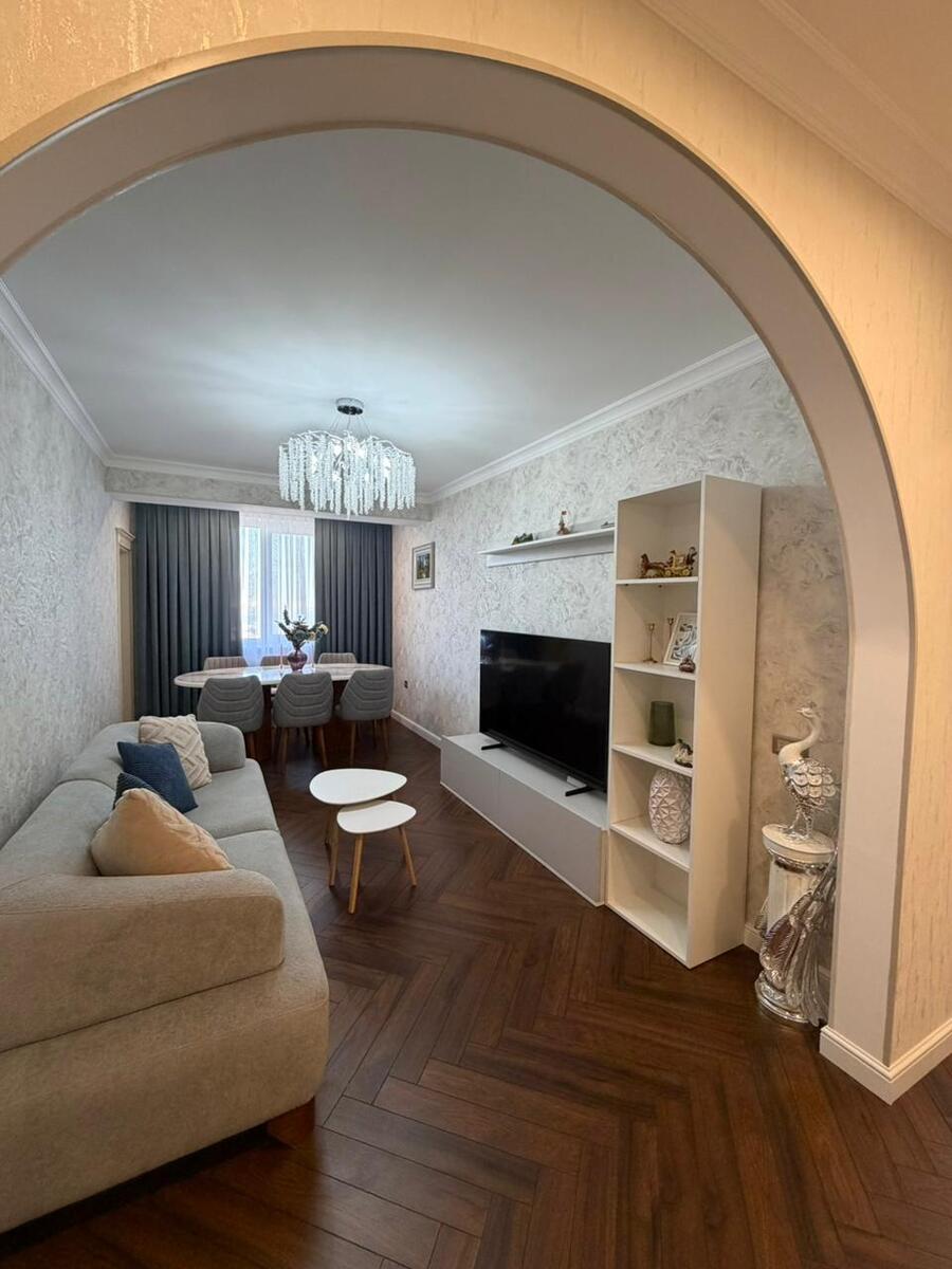 Satılır 2 otaqlı yeni tikili 70 m² — Mənzil, Bakı (2)