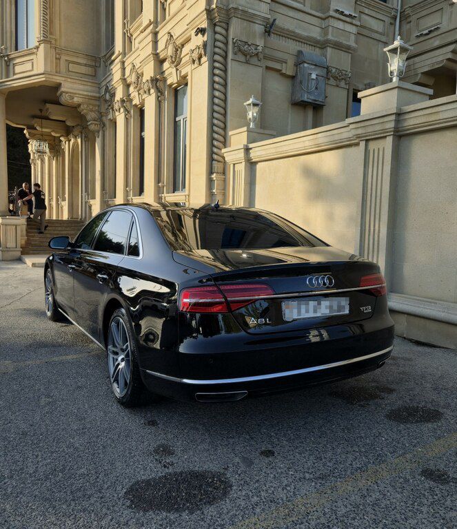 Audi A8, 4.0 L, 2015 il, 189 000 km — Avtomobillər, Bakı (4)