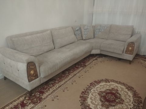 Künc divan — Bakı
