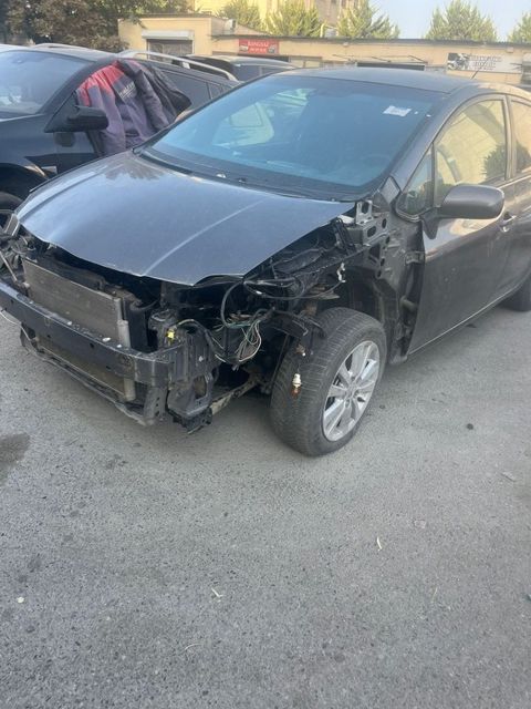 Toyota Auris, 1.4 L, 2007 il, 320 432 km — Bakı