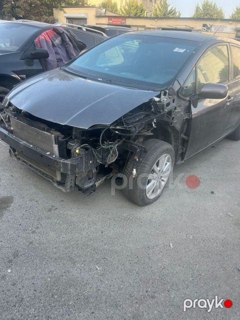 Toyota Auris, 1.4 L, 2007 il, 320 432 km