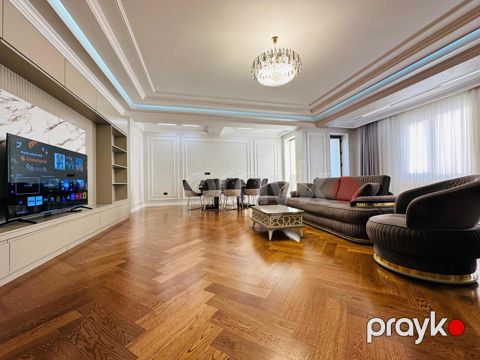 3-otaqlı yeni tikili kirayə verilir, Nizami m., 170 m²