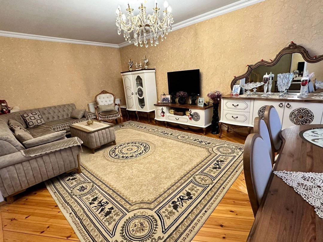 Satılır 6 otaqlı həyət evi/bağ evi 250 m² — Ev, villa, Bakı (3)