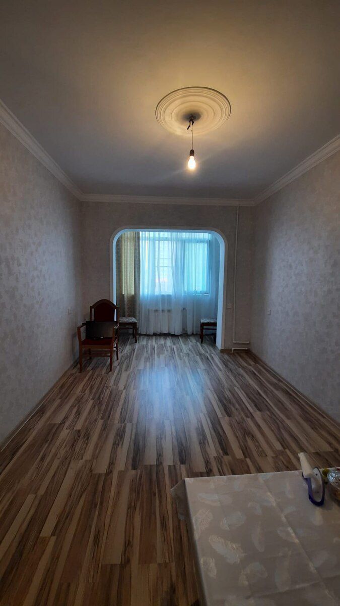 2-otaqlı mənzil, 8-ci mkr., 70 m² — Mənzil, Bakı (4)