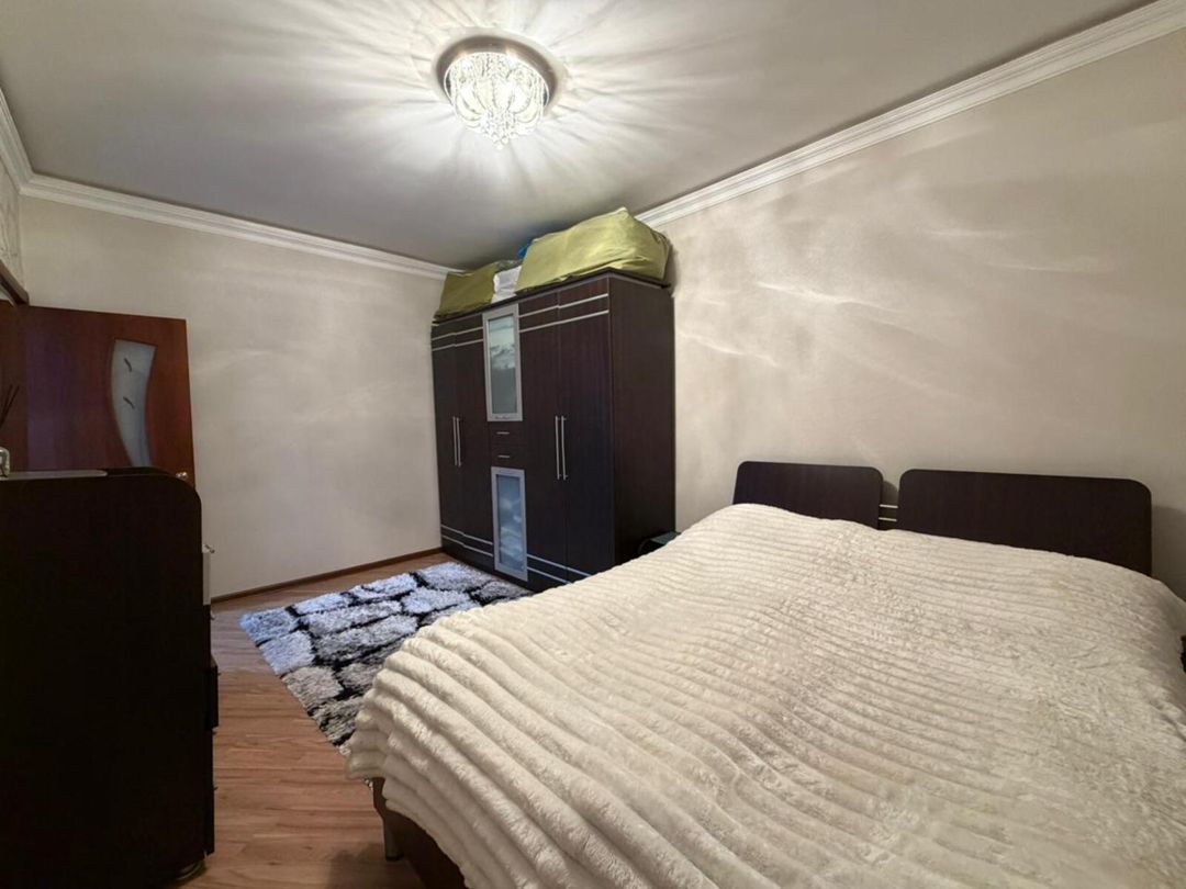 Satılır 4 otaqlı köhnə tikili 100 m² — Mənzil, Bakı (7)