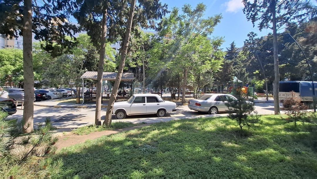 Satılır 1 otaqlı köhnə tikili 45 m² — Mənzil, Bakı (10)