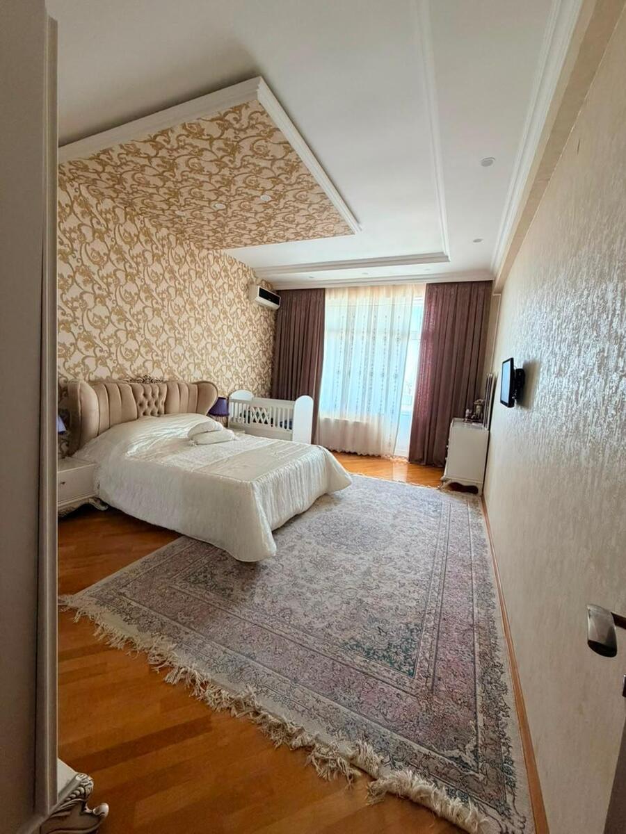 Satılır 3 otaqlı yeni tikili 150 m² — Mənzil, Bakı (7)