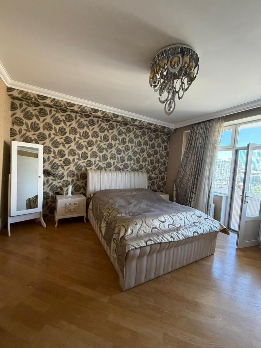 İcarəyə verilir 3 otaqlı yeni tikili 130 m² — Mənzil, Bakı (7)