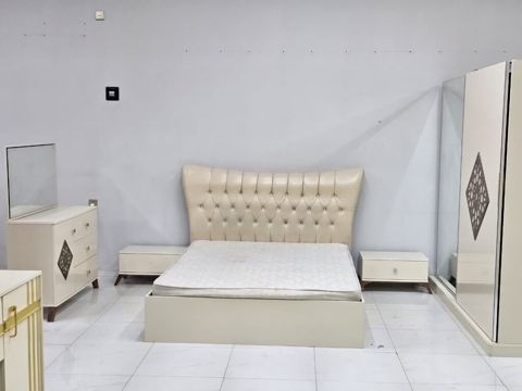 *Yataq desti* Ideal vezıyyetde Qıymet 665 azn *Catdırlma — Bakı