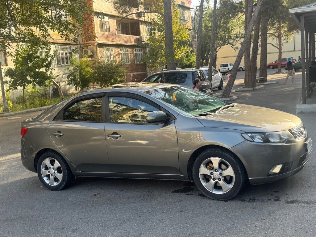 Kia Cerato, 1.6 L, 2009 il, 253 000 km — Avtomobillər, Bakı (8)
