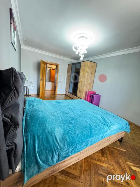 Satılır 3 otaqlı köhnə tikili 78 m²