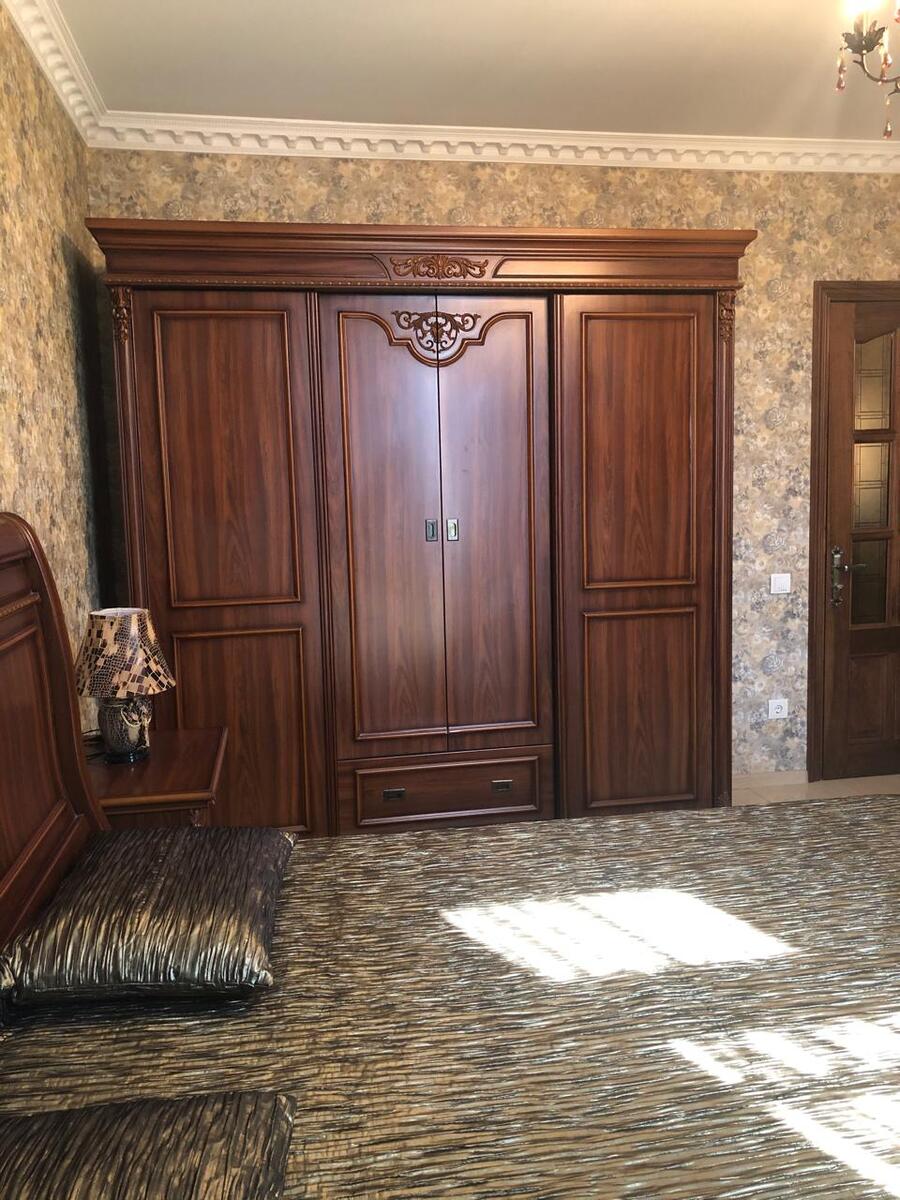 Satılır 6 otaqlı həyət evi/bağ evi 300 m² — Ev, villa, Bakı (9)