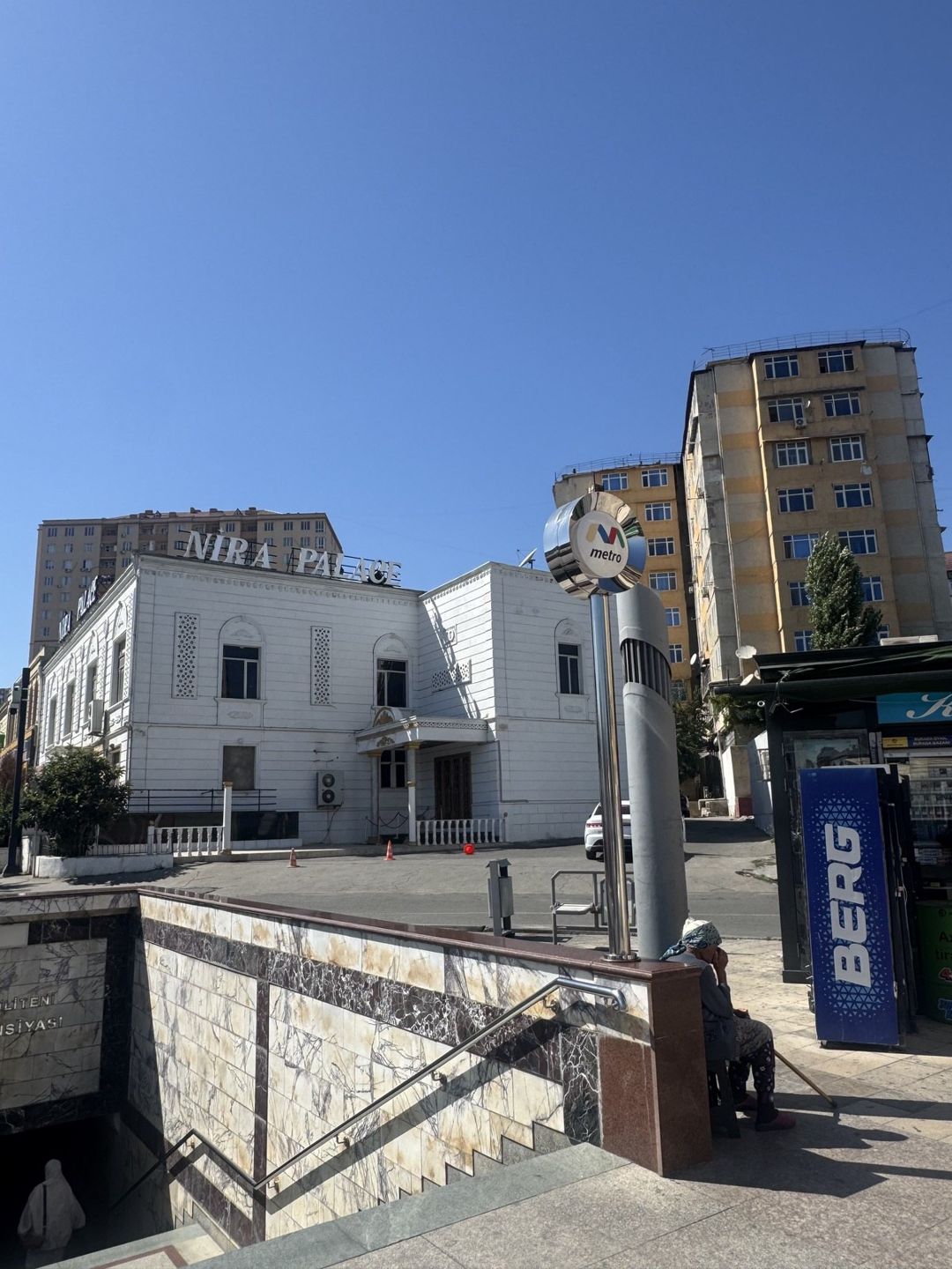 İcarəyə verilir 2 otaqlı köhnə tikili 70 m² — Mənzil, Bakı (3)